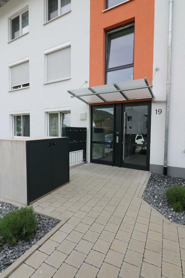 Apartwehr Business&Ferien Apartment Gelb Exteriör bild